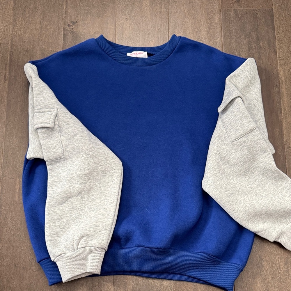 Stylish Blue and Gray Crewneck Sweatshirt